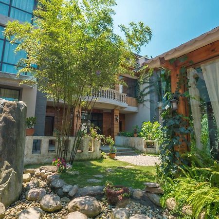 Z.Garden Apartment ต้าหลี่ ภายนอก รูปภาพ